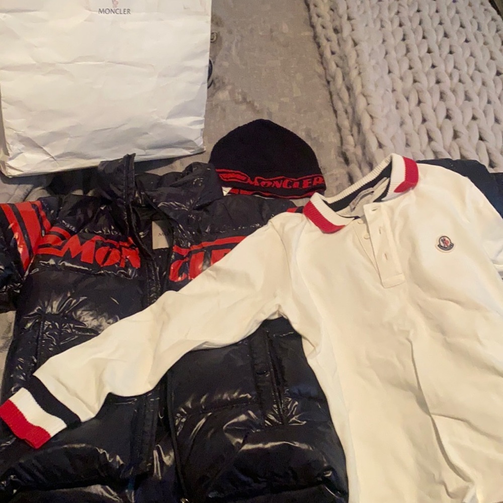 Moncler bubble coat Worn once Brand new Condition